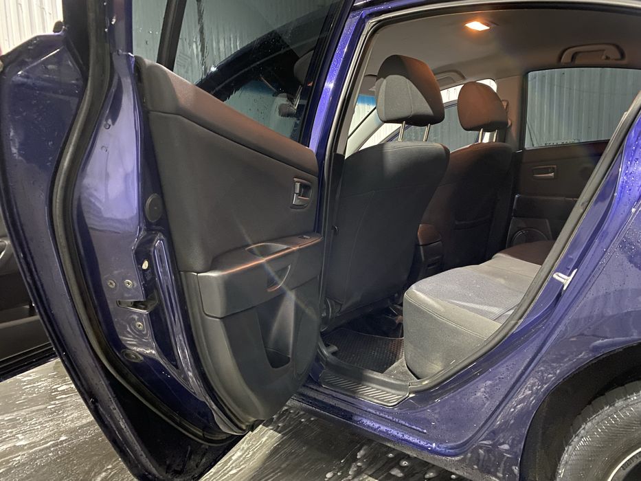 Продам авто Мазда 3