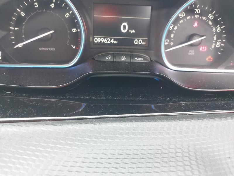 Peugeot 2008 1.6 Benz anglik części