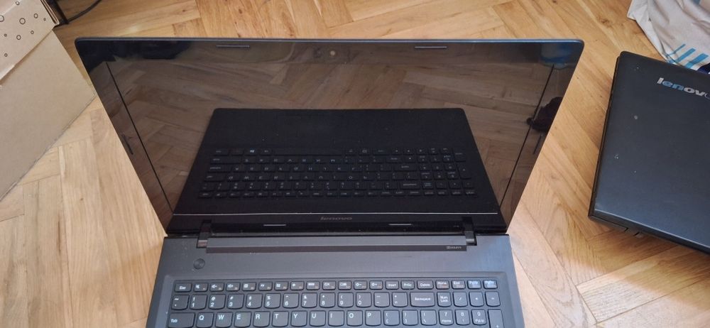 Laptop Lenovo G 50-30 na części