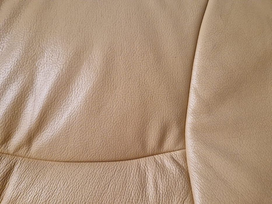 Sofa rozkładana i dwa fotele