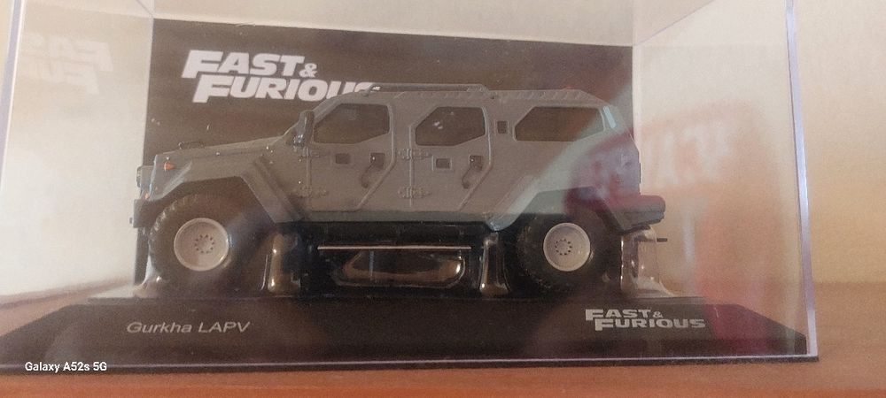 Carros velocidade furiosa 1:43