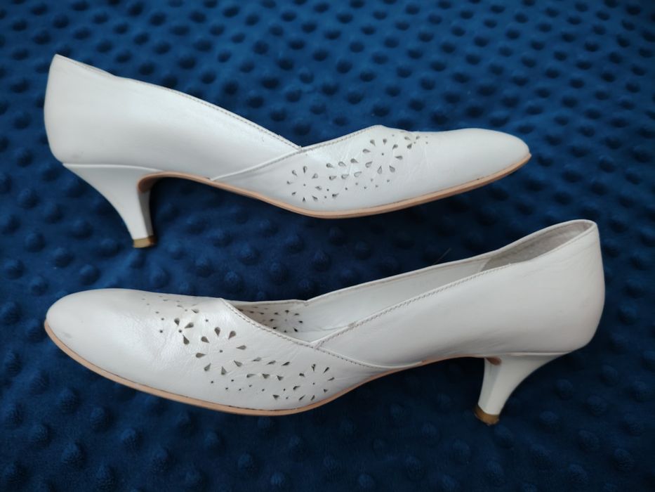Buty ślubne lub komunijne R. 38