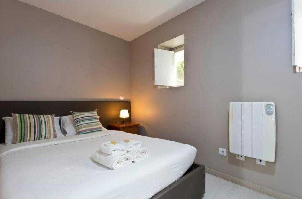 T1 na Ribeira com Licença de Alojamento Local – 60m²