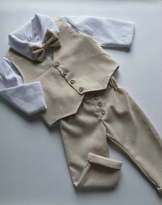 Продам шикарний костюм