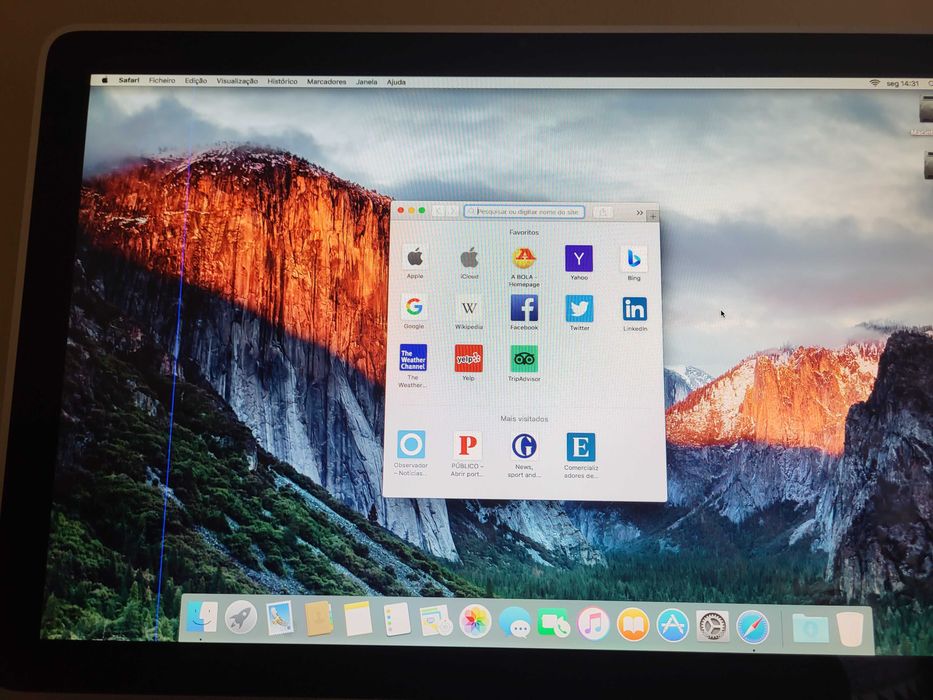 Apple iMac Desktop Computer64584392840193122