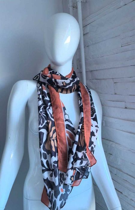 Viralowy oryginalny lekki szal damski