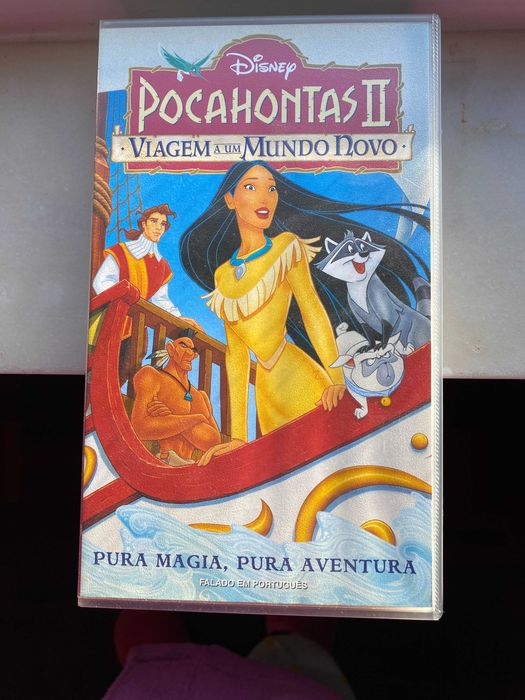 Cassetes VHS com filmes da Disney