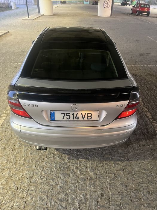 Mercedes C220 SportCoupé — photo 4