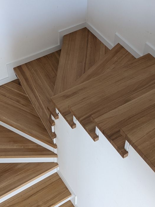 Schody drewniane producent balustrady