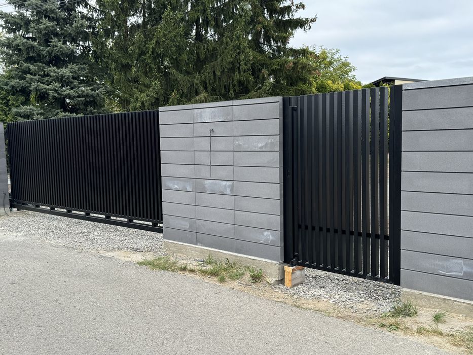 Balustrady bramy furtki przesla montaz ogrodzen panelowych