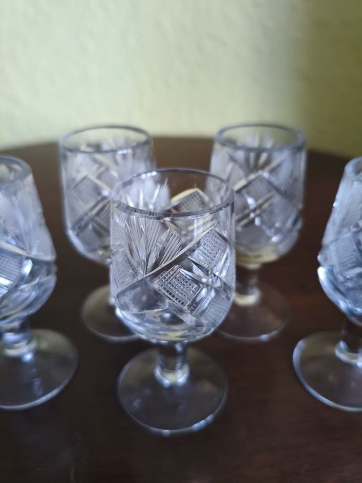 Kieliszki kryształowe PRL – 5 sztuk