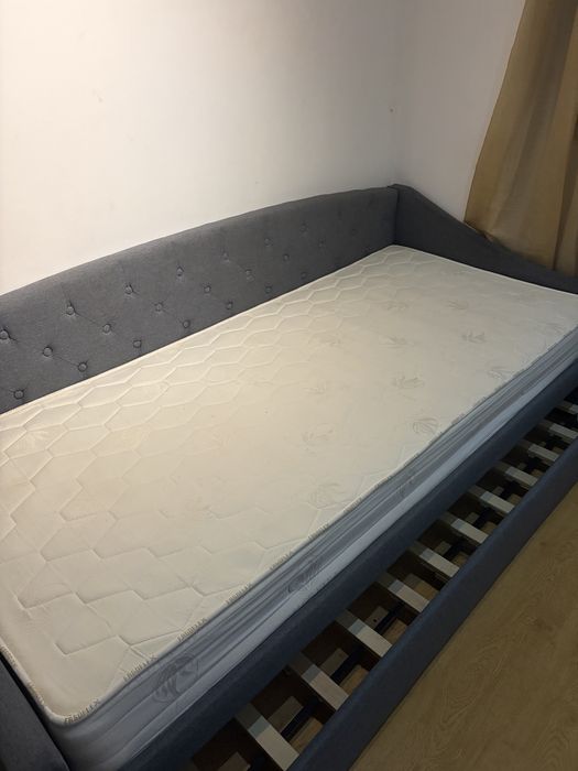 Cama de Solteiro c/ colchão - 90x200cm