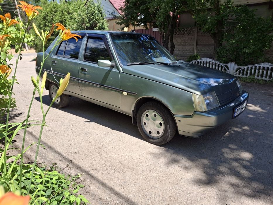 Славута ЛЮКС 2006г ГАЗ авто в отличном состоянии.