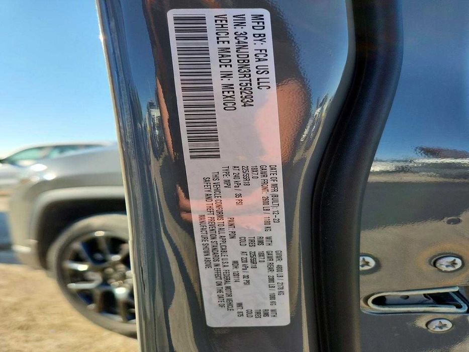 2024 Jeep Compass LATITUDE
