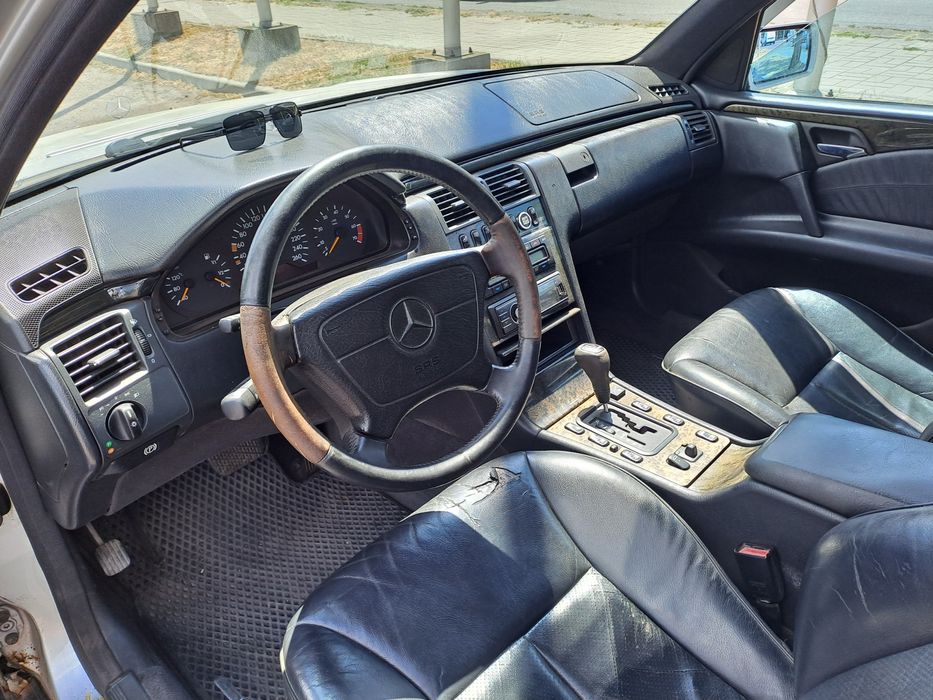 Мерседес W210 4.3