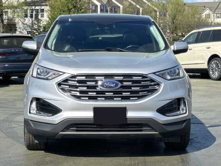 Ford Edge Titanium      2019