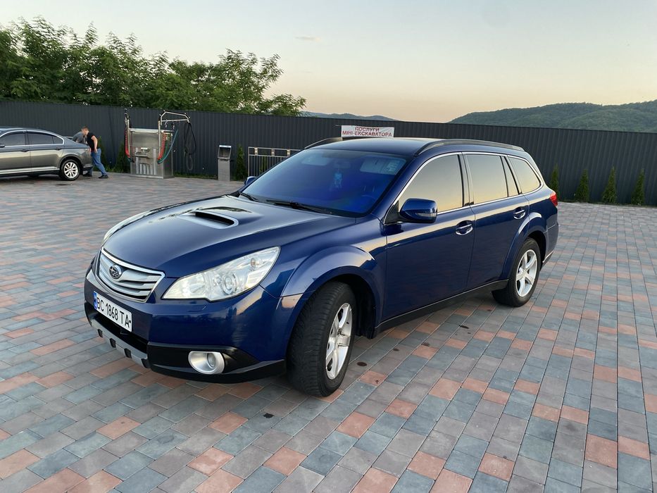 Subaru outback..