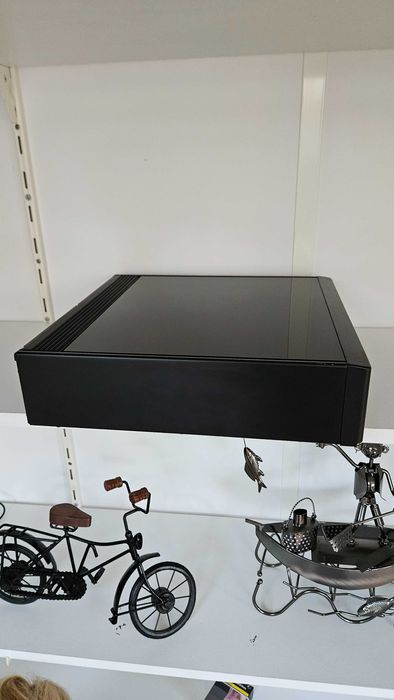 MERIDIAN 566 20 bit Hi-end XLR