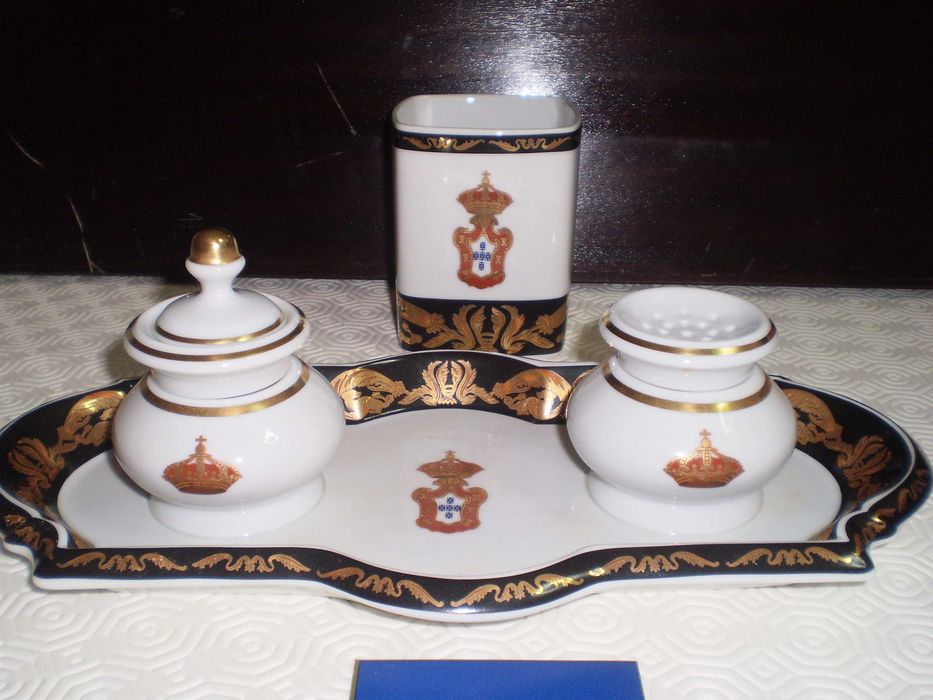 Conjunto de secretária D. Maria I