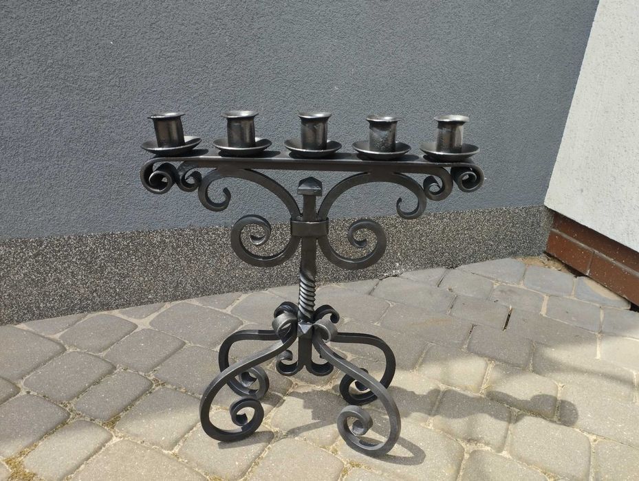 Świecznik stojący, wysokość 47 cm, 5 świec