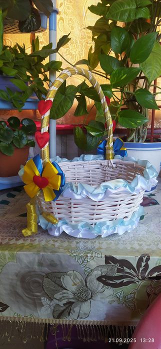 свадебная корзина для лепестков