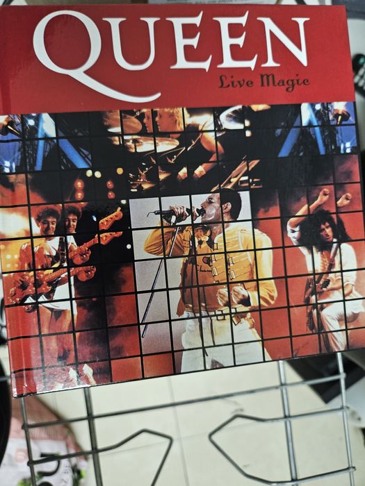 Colecção livro Queen