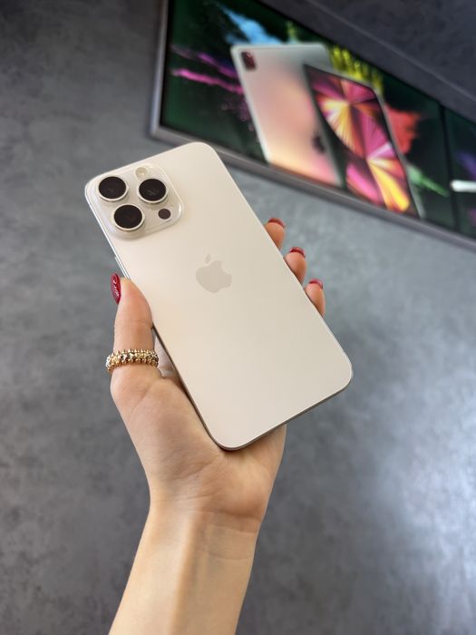 iphone 15 pro max white - купити телефони та аксесуари - Ціна на