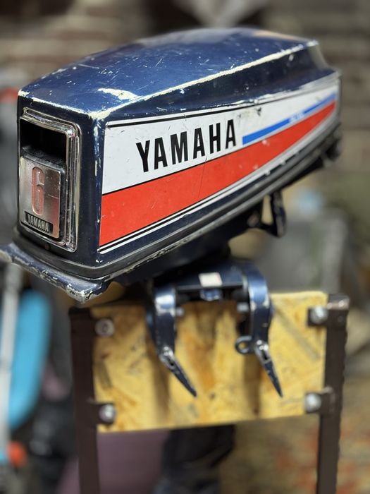 Мотор для човна лодочний YAMAHA 8
