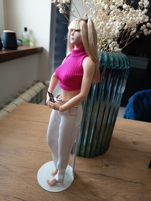 Lalka kolekcjonerska skala  1/6  *30cm
