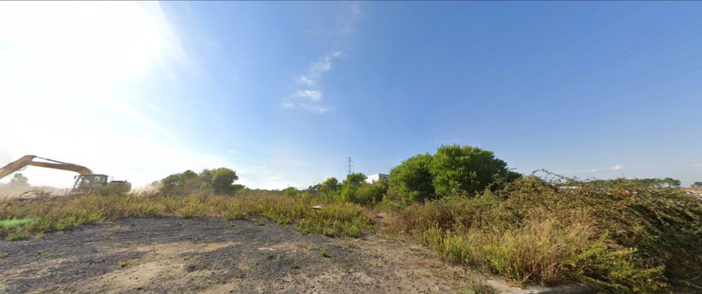 Terreno urbanizavel pinhal dos frades — Fernão Ferro, Setúbal