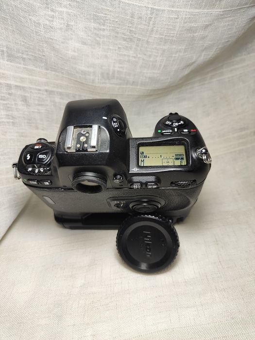 nikon f100 - купить фототехнику, видеоаппаратуру - Цена на OLX.ua