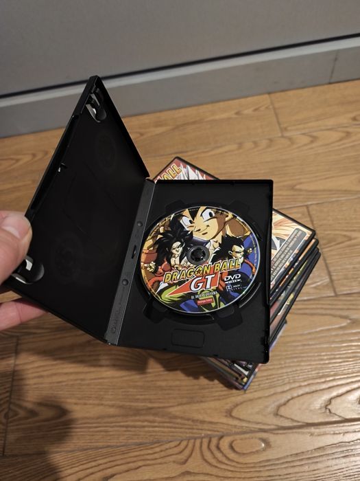 22 DVD dragonball gt