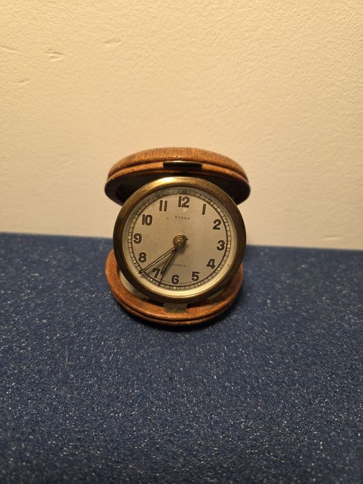 Budzik zegarek turystyczny