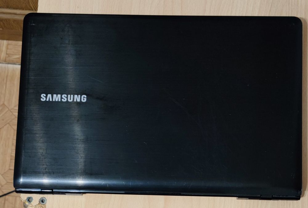 Ноутбук samsung np-355v5x
