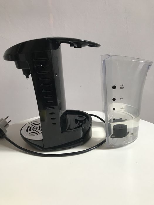 Dystrybutor gorącej wody - dozownik czajnik ekspres przelewowy