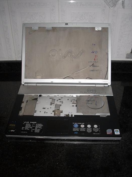 Tenho para venda diverso material de portáteis Sony Vaio de vários mod