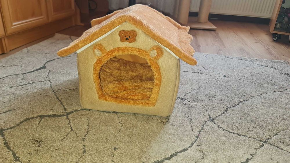 Domek dla kota z materiału