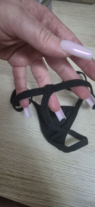 NOWE Zestaw 3+1  Czarne majtki stringi sexy