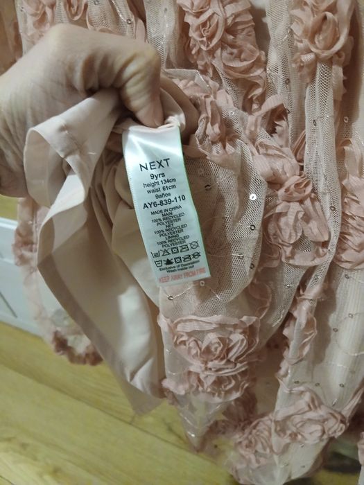 Sukienka next tiulowa 134