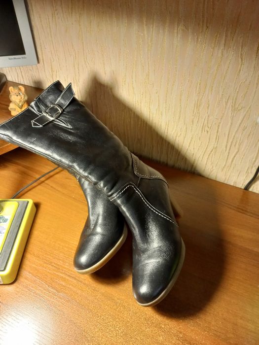 Зимові жіночі сапожки