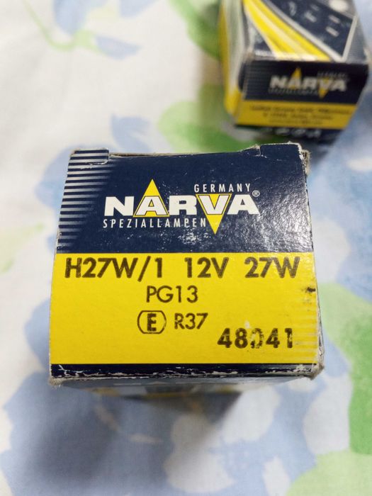 Галогенна лампа Narva Standard H27W/1