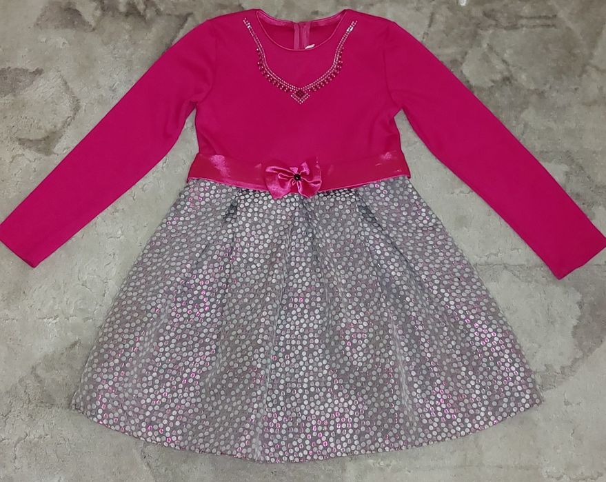 Сукня для дівчинки 128 см