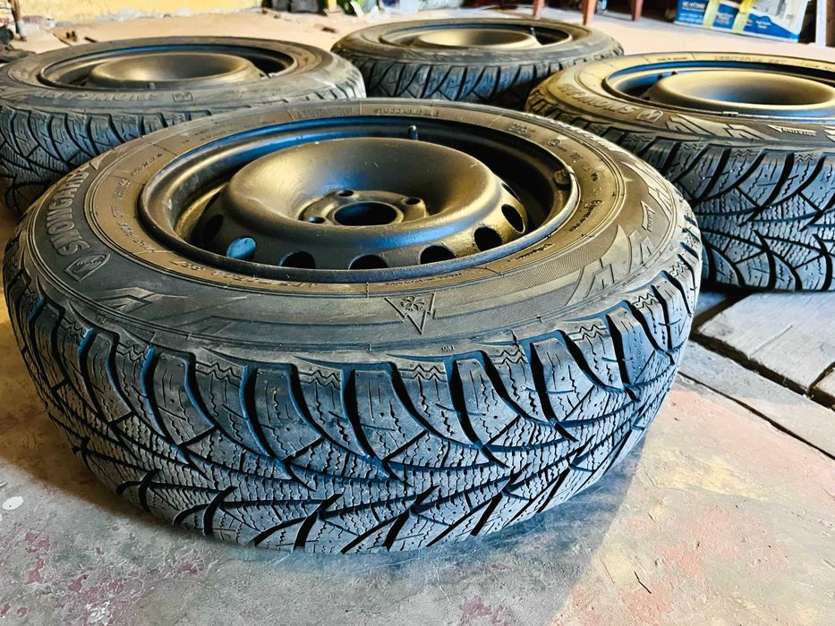 Зимние колеса в сборе 185/70 R14 Идеал + Колпаки