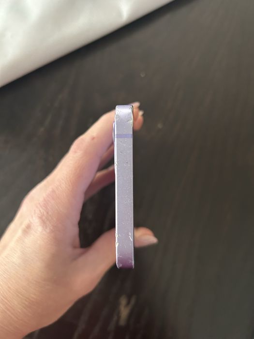 IPhone 12 продам