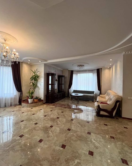 Здається в оренду будинок с.Кінчеш 7 хв до м.Ужгорода