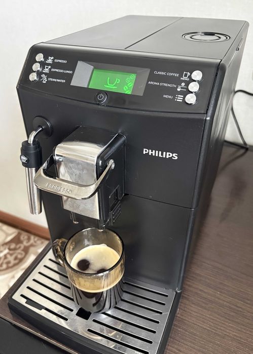 Кофеварка  Saeco Minuto кофемашина кавоварка обслужена є відео