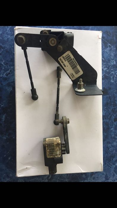 Chrysler 300c 2.7 детали ГРМ, помпа водяная,цепи, натяжители и другое.