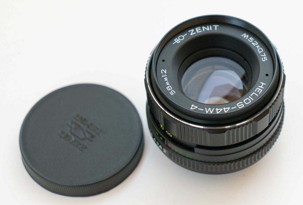 продам sony aR7II +объективы