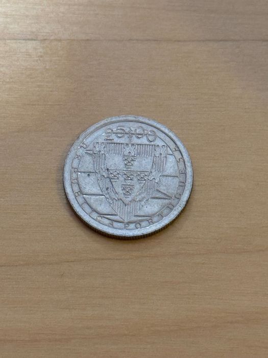 25 ESCUDOS 1985 CORTES DE COIMBRA- Batalha de Aljubarrota