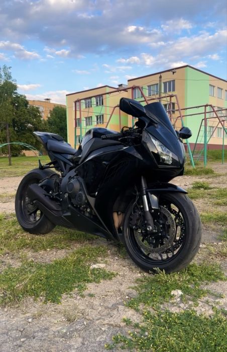 Honda CBR1000RR fireblade